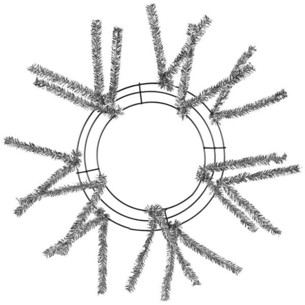Silver Wire Wreath Frame XX167926