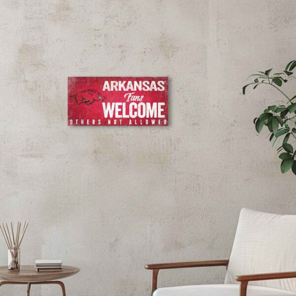 Arkansas Razorback Fans Welcome Sign