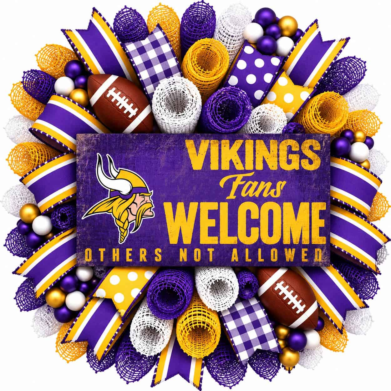 Minnesota Vikings Fans Welcome Wreath