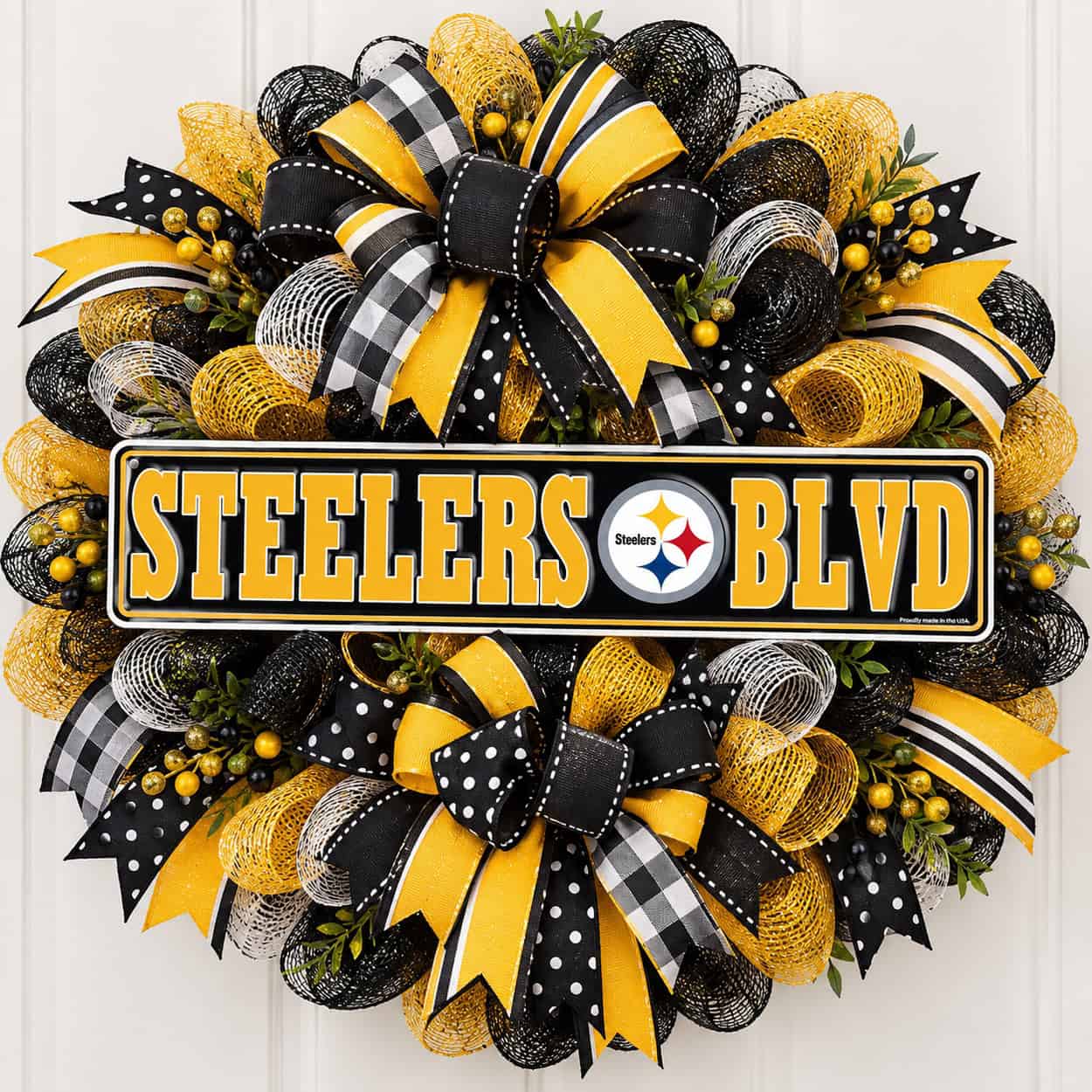 Pittsburgh Steelers Rectangle Sign Metal on a deco mesh wreath