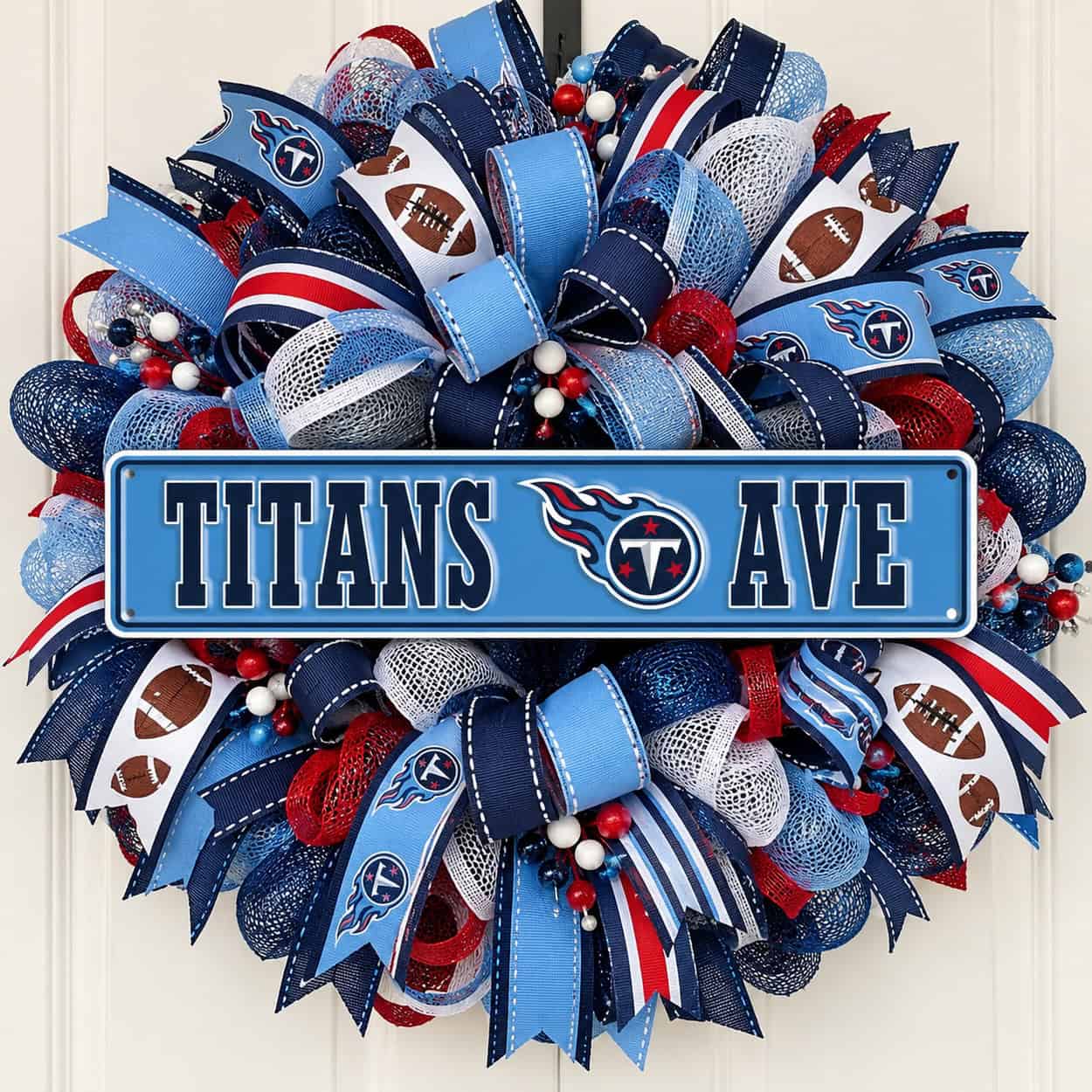 Tennessee Titans Rectangle Sign Metal on a deco mesh wreath